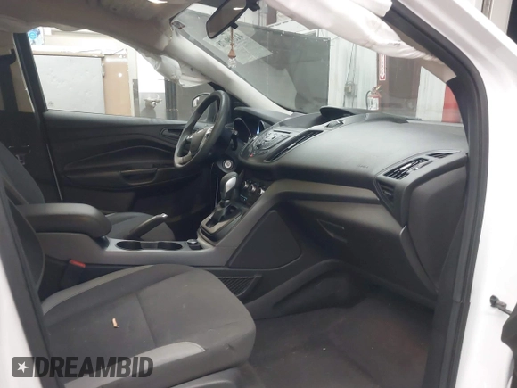 2015 Ford Escape S with VIN 1FMCU0F71FUA79522, listed as a IAAI auction lot 41809478 with 114,336 mi miles. Bid and sale history available at carsss.com. Image 5.