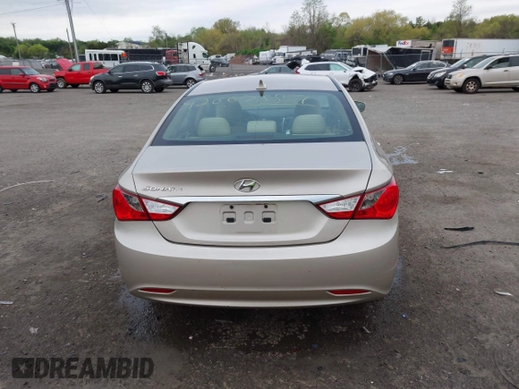 2011 Hyundai Sonata GLS with VIN 5NPEB4AC5BH284652, listed as a IAAI auction lot 42067587 with 155,310 mi miles and . Bid and sale history available at DreamBid. Image 17.