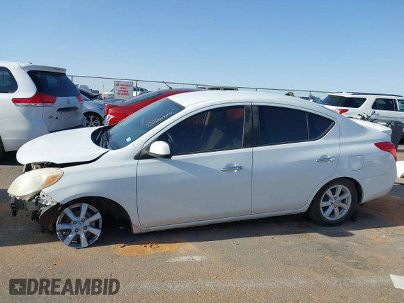 2014 Nissan Versa SV with VIN 3N1CN7AP6EL818719, listed as a IAAI auction lot 41958349 with 71,208 mi miles. Bid and sale history available at carsss.com. Image 13.