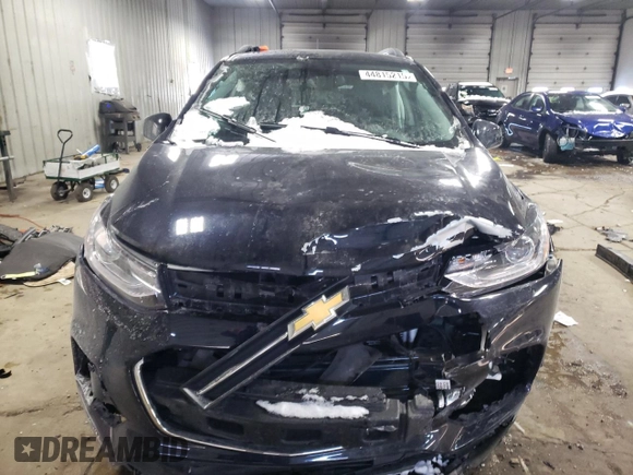 2021 Chevrolet Trax LT z VIN KL7CJPSM8MB364807, wystawiony jako Copart lot #44815215 z przebiegiem 19 669 mil mil oraz Szkoda całkowita • Salvage title. Historia ofert i sprzedaży dostępna na DreamBid. Obrazek 5.