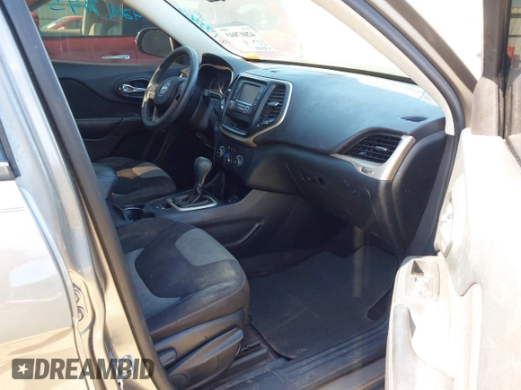 2016 Jeep Cherokee Sport with VIN 1C4PJLAB7GW258181, listed as a IAAI auction lot 42017043 with 154,545 mi miles and . Bid and sale history available at DreamBid. Image 5.