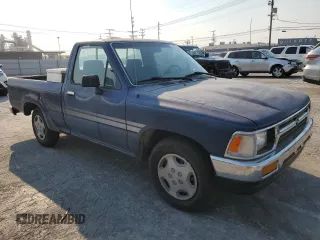 1994 Toyota Pickup DLX z VIN 4TARN81P6RZ225806, wystawiony jako Copart lot #41585065 z przebiegiem 138 719 mil mil oraz Czysty tytuł • Clean title. Historia ofert i sprzedaży dostępna na DreamBid. Obrazek 4.