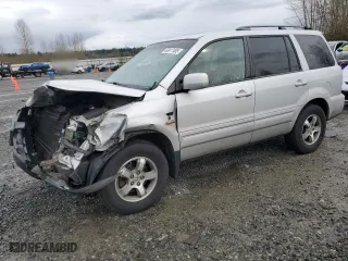 2008 Honda Pilot EX-L with VIN 5FNYF18748B045951, listed as a Copart auction lot 50617485 with 176,074 mi miles and Salvage Title. Bid and sale history available at carsss.com. Image 1.