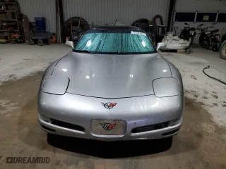 1998 Chevrolet Corvette with VIN 1G1YY22G7W5123221, listed as a Copart auction lot 48003225 with 159,173 mi miles and Clean Title. Bid and sale history available at carsss.com. Image 5.