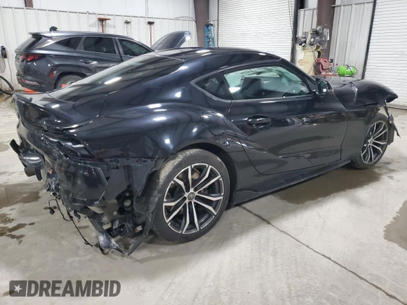 2021 Toyota GR Supra 2.0 with VIN WZ1DB2C0XMW044031, listed as a Copart auction lot 47204675 with 0 mi miles and Salvage Title. Bid and sale history available at carsss.com. Image 3.