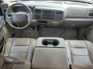 2001 Ford F-350 XL z VIN 3FTSW31F11MA52473, wystawiony jako Copart lot #58697325 z przebiegiem 258 150 mil mil oraz Szkoda całkowita • Salvage title. Historia ofert i sprzedaży dostępna na DreamBid. Obrazek 8.