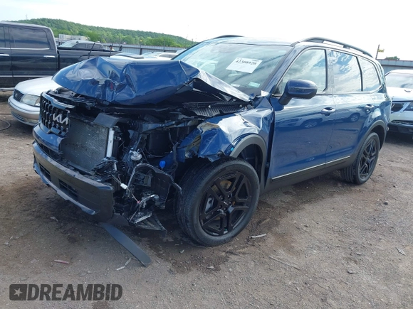 2024 Kia Telluride EX z VIN 5XYP3DGC8RG551457, wystawiony jako IAAI lot #42308920 z przebiegiem 15 795 mil mil oraz . Historia ofert i sprzedaży dostępna na DreamBid. Obrazek 2.