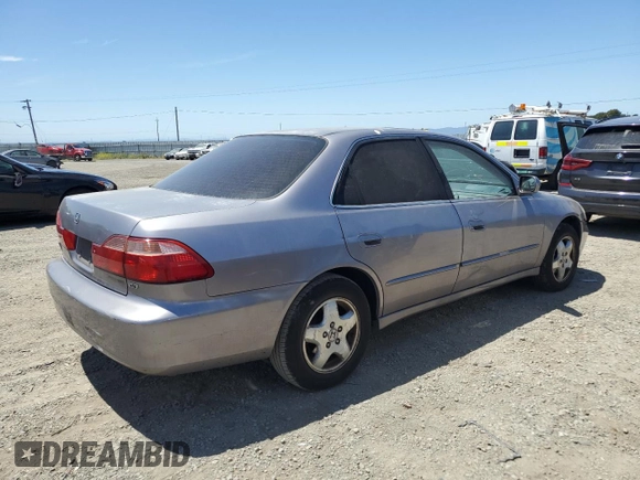 2000 Honda Accord EX with VIN 1HGCG1654YA059755, listed as a Copart auction lot 59003345 with 160,309 mi miles and Salvage title. Bid and sale history available at DreamBid. Image 3.