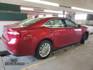 2015 Lexus ES 330 with VIN JTHBK1GG0F2190969, listed as a Copart auction lot 53207085 with 101,070 mi miles and Salvage Title. Bid and sale history available at DreamBid. Image 3.
