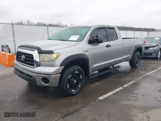 2008 Toyota Tundra 4WD Truck with VIN 5TFCV54168X006130, listed as a IAAI auction lot 41520146 with 117,564 mi miles. Bid and sale history available at carsss.com. Image 17.