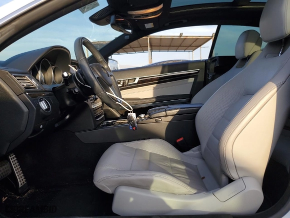 2014 Mercedes-Benz E-Class E 350 with VIN WDDKJ8JBXEF264163, listed as a Copart auction lot 45166355 with 72,992 mi miles and Salvage Title. Bid and sale history available at carsss.com. Image 7.