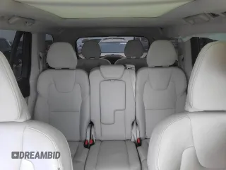 2019 Volvo XC90 Momentum with VIN YV4102PK0K1453715, listed as a Copart auction lot 43572475 with 101,678 mi miles and Clean Title. Bid and sale history available at carsss.com. Image 10.