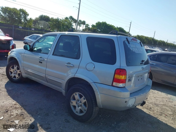 2006 Ford Escape Limited with VIN 1FMCU94156KB98012, listed as a IAAI auction lot 41805404 with 189,197 mi miles. Bid and sale history available at carsss.com. Image 3.