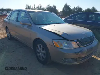 2000 Toyota Avalon XL with VIN 4T1BF28B7YU022621, listed as a IAAI auction lot 41883534 with 200,164 mi miles and . Bid and sale history available at DreamBid. Image 1.
