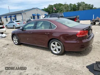 2014 Volkswagen Passat S z VIN 1VWAS7A33EC043895, wystawiony jako Copart lot #58200225 z przebiegiem 111 682 mil mil oraz Czysty tytuł • Clean title. Historia ofert i sprzedaży dostępna na DreamBid. Obrazek 2.