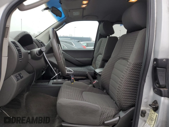 2005 Nissan Frontier LE with VIN 1N6AD06W35C434095, listed as a Copart auction lot 82559744 with 136,085 mi miles and Salvage title. Bid and sale history available at DreamBid. Image 7.