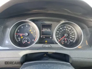 2021 Volkswagen Golf TSI с VIN 3VWG57AUXMM016474, выставлен на аукционе Copart как лот 49394145 с пробегом 9 628 миль миль и Списание • Salvage title. История ставок и продаж доступна на DreamBid. Изображение 9.