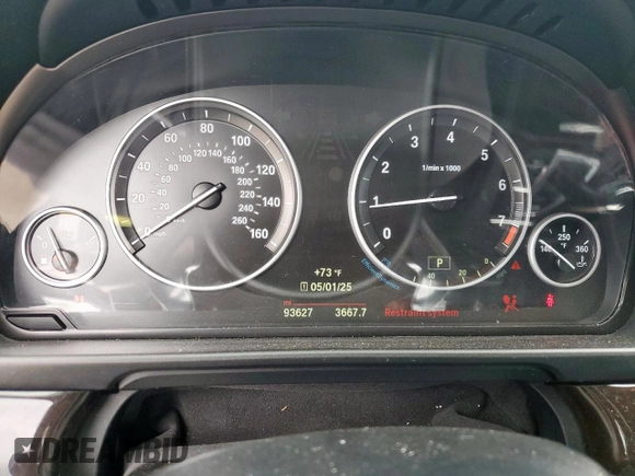 2016 BMW 5 Series 528i z VIN WBA5A5C57GG348593, wystawiony jako Copart lot #55469335 z przebiegiem 93 627 mil mil oraz Szkoda całkowita • Salvage title. Historia ofert i sprzedaży dostępna na DreamBid. Obrazek 9.