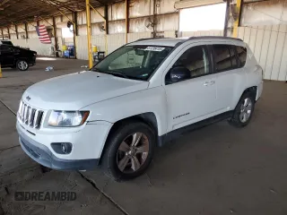 2017 Jeep Compass Sport SE with VIN 1C4NJCBA0HD124333, listed as a Copart auction lot 61236415 with 151,793 mi miles and Clean title. Bid and sale history available at DreamBid. Image 1.