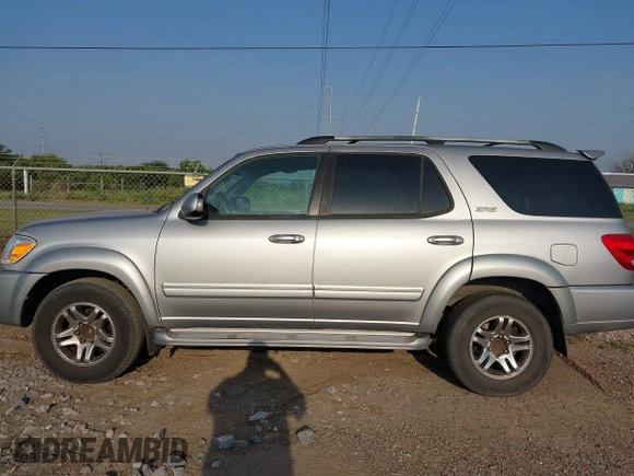 2007 Toyota Sequoia SR5 with VIN 5TDZT34A17S288122, listed as a IAAI auction lot 41939510 with 275,347 mi miles. Bid and sale history available at carsss.com. Image 14.