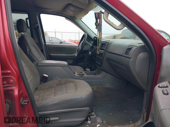 2005 Ford Explorer XLS z VIN 1FMZU62K15UA33727, wystawiony jako IAAI lot #41923293 z przebiegiem 191 698 mil mil oraz . Historia ofert i sprzedaży dostępna na DreamBid. Obrazek 5.