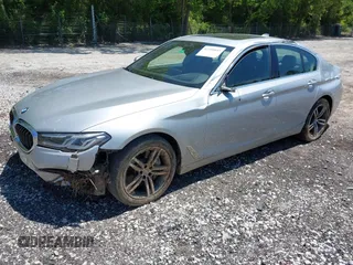 2021 BMW 5 Series 540i с VIN WBA53BJ08MWX28446, выставлен на аукционе IAAI как лот 42200893 с пробегом 20 725 миль миль и . История ставок и продаж доступна на DreamBid. Изображение 2.