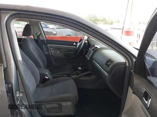 2007 Volkswagen Jetta 2.5 with VIN 3VWPF71K47M071552, listed as a IAAI auction lot 42536782 with 215,782 mi miles and . Bid and sale history available at DreamBid. Image 5.