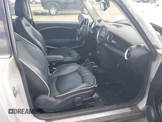 2011 MINI Hardtop with VIN WMWSU3C5XBT092450, listed as a IAAI auction lot 42409929 with 168,528 mi miles and . Bid and sale history available at DreamBid. Image 5.