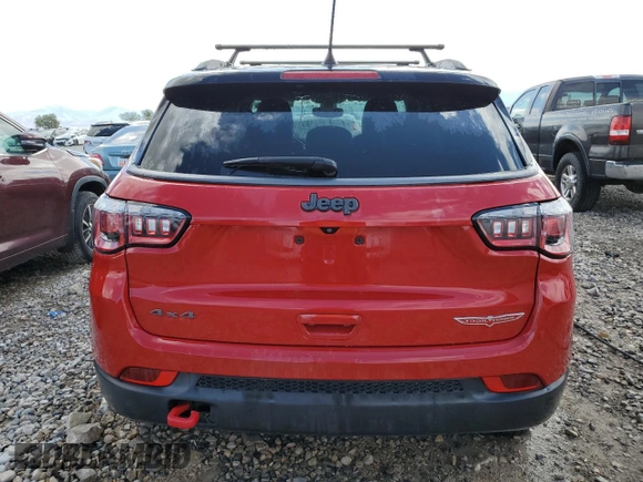 2019 Jeep Compass Trailhawk z VIN 3C4NJDDB6KT795244, wystawiony jako Copart lot #57092515 z przebiegiem 88 307 mil mil oraz Szkoda całkowita • Salvage title. Historia ofert i sprzedaży dostępna na DreamBid. Obrazek 6.