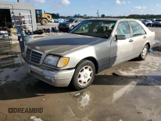 1996 Mercedes-Benz S 320 with VIN WDBGA32E2TA292415, listed as a Copart auction lot 86072834 with 265,496 mi miles and Clean Title. Bid and sale history available at DreamBid. Image 1.