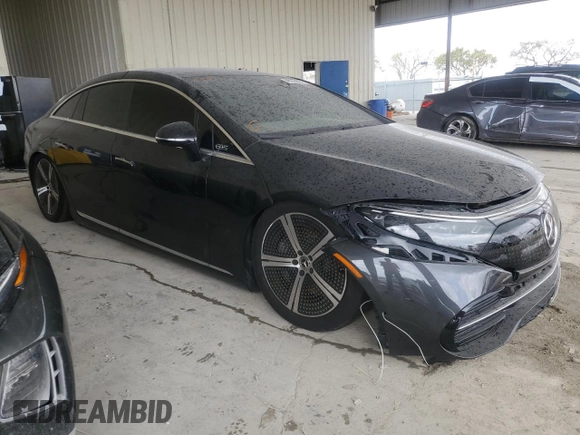 2023 Mercedes-Benz EQS with VIN W1KCG2DB4PA030368, listed as a Copart auction lot 46223924 with 5,619 mi miles. Bid and sale history available at carsss.com. Image 4.
