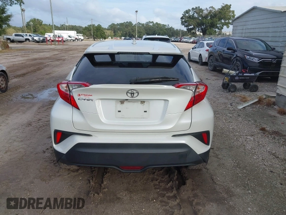 2018 Toyota C-HR XLE with VIN JTNKHMBX3J1010211, listed as a IAAI auction lot 40799443 with 104,148 mi miles. Bid and sale history available at carsss.com. Image 17.
