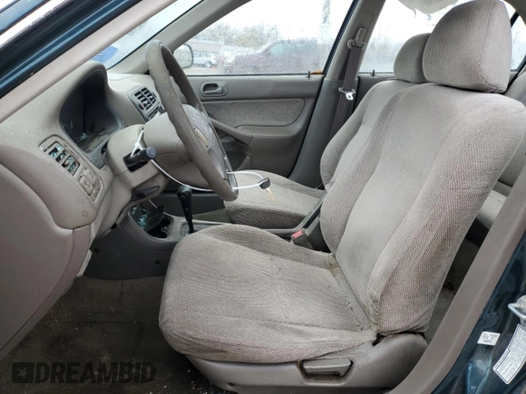 1996 Honda Civic LX "O" w/Air with VIN 2HGEJ6671TH551811, listed as a Copart auction lot 81596104 with 210,143 mi miles and Salvage Title. Bid and sale history available at carsss.com. Image 7.