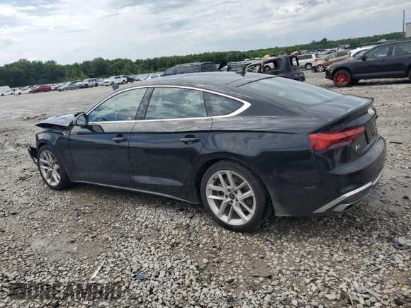 2023 Audi A5 Sportback S line Premium z VIN WAUDACF59PA061867, wystawiony jako Copart lot #56488854 z przebiegiem 22 437 mil mil oraz Szkoda całkowita • Salvage title. Historia ofert i sprzedaży dostępna na DreamBid. Obrazek 2.