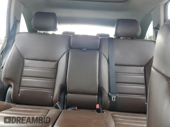 2019 Kia Sorento SX z VIN 5XYPK4A56KG504625, wystawiony jako Copart lot #44370205 z przebiegiem 118 051 mil mil oraz Szkoda całkowita • Salvage title. Historia ofert i sprzedaży dostępna na DreamBid. Obrazek 10.