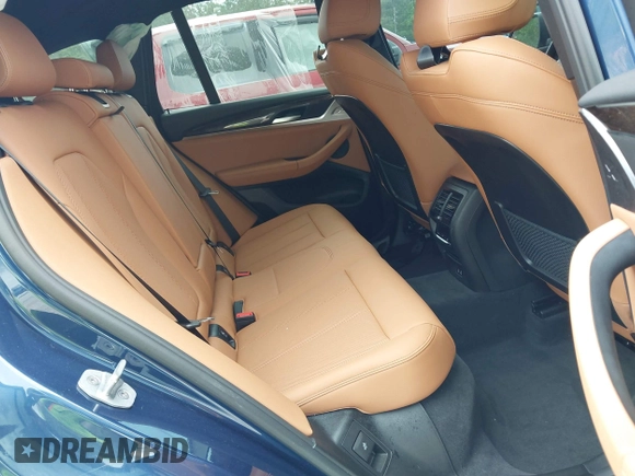 2024 BMW X3 sDrive30i z VIN 5UX43DP00R9U75600, wystawiony jako IAAI lot #42072731 z przebiegiem Nie podano mil oraz . Historia ofert i sprzedaży dostępna na DreamBid. Obrazek 8.