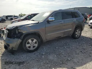 2011 Jeep Grand Cherokee Laredo z VIN 1J4RR4GG8BC610361, wystawiony jako Copart lot #59089405 z przebiegiem 138 402 mil mil oraz Czysty tytuł • Clean title. Historia ofert i sprzedaży dostępna na DreamBid. Obrazek 1.