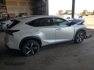 2021 Lexus NX 300 z VIN JTJGARBZ9M5035833, wystawiony jako Copart lot #61602995 z przebiegiem 38 746 mil mil oraz Szkoda całkowita • Salvage title. Historia ofert i sprzedaży dostępna na DreamBid. Obrazek 3.