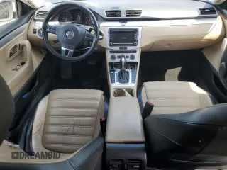 2013 Volkswagen CC Sport Plus z VIN WVWBP7AN1DE541221, wystawiony jako Copart lot #57398645 z przebiegiem 133 505 mil mil oraz Szkoda całkowita • Salvage title. Historia ofert i sprzedaży dostępna na DreamBid. Obrazek 8.