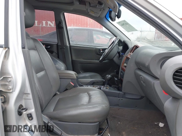 2003 Hyundai Santa Fe LX with VIN KM8SC73E83U568666, listed as a IAAI auction lot 41679044 with 127,560 mi miles. Bid and sale history available at carsss.com. Image 5.
