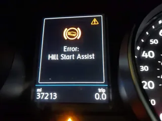 2020 Volkswagen Atlas Cross Sport 2.0T S with VIN 1V2GC2CA3LC204573, listed as a IAAI auction lot 41379069 with 37,213 mi miles. Bid and sale history available at carsss.com. Image 15.