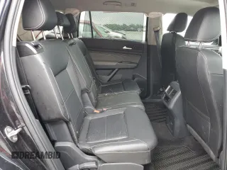 2023 Volkswagen Atlas SEL R-Line Black z VIN 1V2SR2CA1PC552029, wystawiony jako Copart lot #54371935 z przebiegiem Nie podano mil oraz Szkoda całkowita • Salvage title. Historia ofert i sprzedaży dostępna na DreamBid. Obrazek 11.