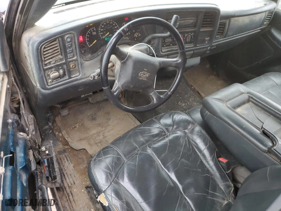 1999 Chevrolet Silverado 1500 LT with VIN 1GCEK19T2XE225083, listed as a Copart auction lot 43785565 with 165,598 mi miles and Salvage Title. Bid and sale history available at carsss.com. Image 8.