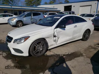 2017 Mercedes-Benz E-Class E 400 with VIN WDDKJ6HB8HF361697, listed as a Copart auction lot 43335175 with 105,160 mi miles and Salvage Title. Bid and sale history available at carsss.com. Image 1.