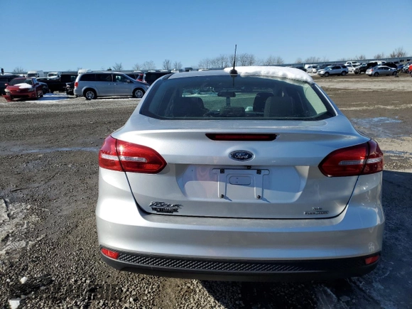 2016 Ford Focus SE with VIN 1FADP3F20GL312342, listed as a Copart auction lot 87939125 with 72,413 mi miles and Salvage Title. Bid and sale history available at carsss.com. Image 6.