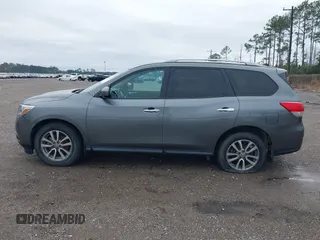 2015 Nissan Pathfinder SV with VIN 5N1AR2MN5FC702068, listed as a IAAI auction lot 41404755 with 179,926 mi miles. Bid and sale history available at carsss.com. Image 14.
