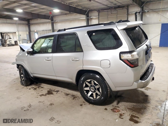 2024 Toyota 4Runner TRD Off Road with VIN JTEPU5JR1R6220959, listed as a Copart auction lot 76957484 with 0 mi miles and Salvage Title. Bid and sale history available at carsss.com. Image 2.