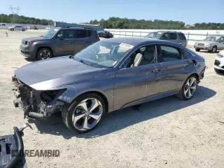 2018 Honda Accord Touring z VIN 1HGCV2F98JA021871, wystawiony jako Copart lot #60749095 z przebiegiem 105 824 mil mil oraz Szkoda całkowita • Salvage title. Historia ofert i sprzedaży dostępna na DreamBid. Obrazek 1.