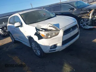 2011 Mitsubishi Outlander Sport SE with VIN JA4AR4AUXBZ023118, listed as a IAAI auction lot 41853985 with 139,529 mi miles. Bid and sale history available at carsss.com. Image 1.