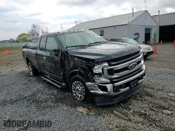2022 Ford F-250 XL with VIN 1FT7X2B69NEF95657, listed as a Copart auction lot 50950495 with 44,978 mi miles and Salvage Title. Bid and sale history available at DreamBid. Image 14.